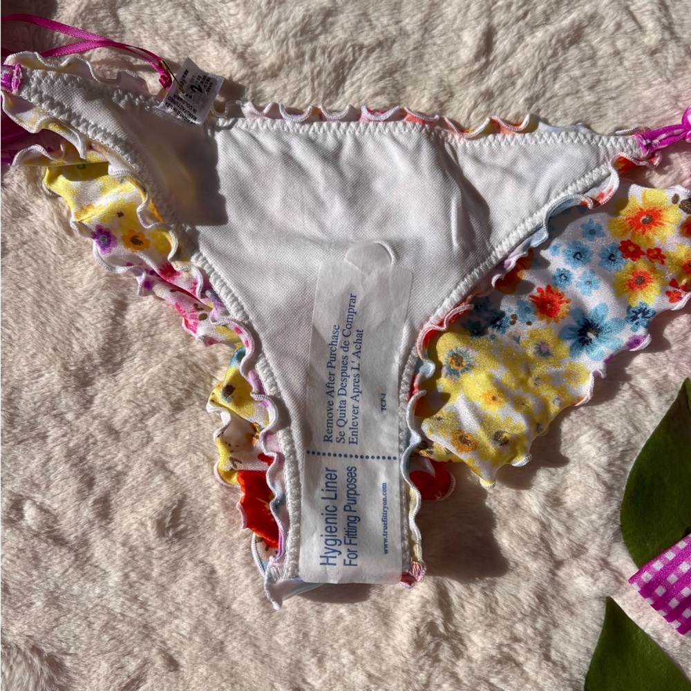 Luli Fama Cha Cha Cha Ruffle Triangle Top and Ruched Wavey Back Bikini Bottom - Picture 6 of 9